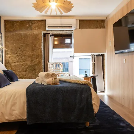 Host - Duplex Insolite & Chic - Ancienne Librairie Апартаменты Лион
